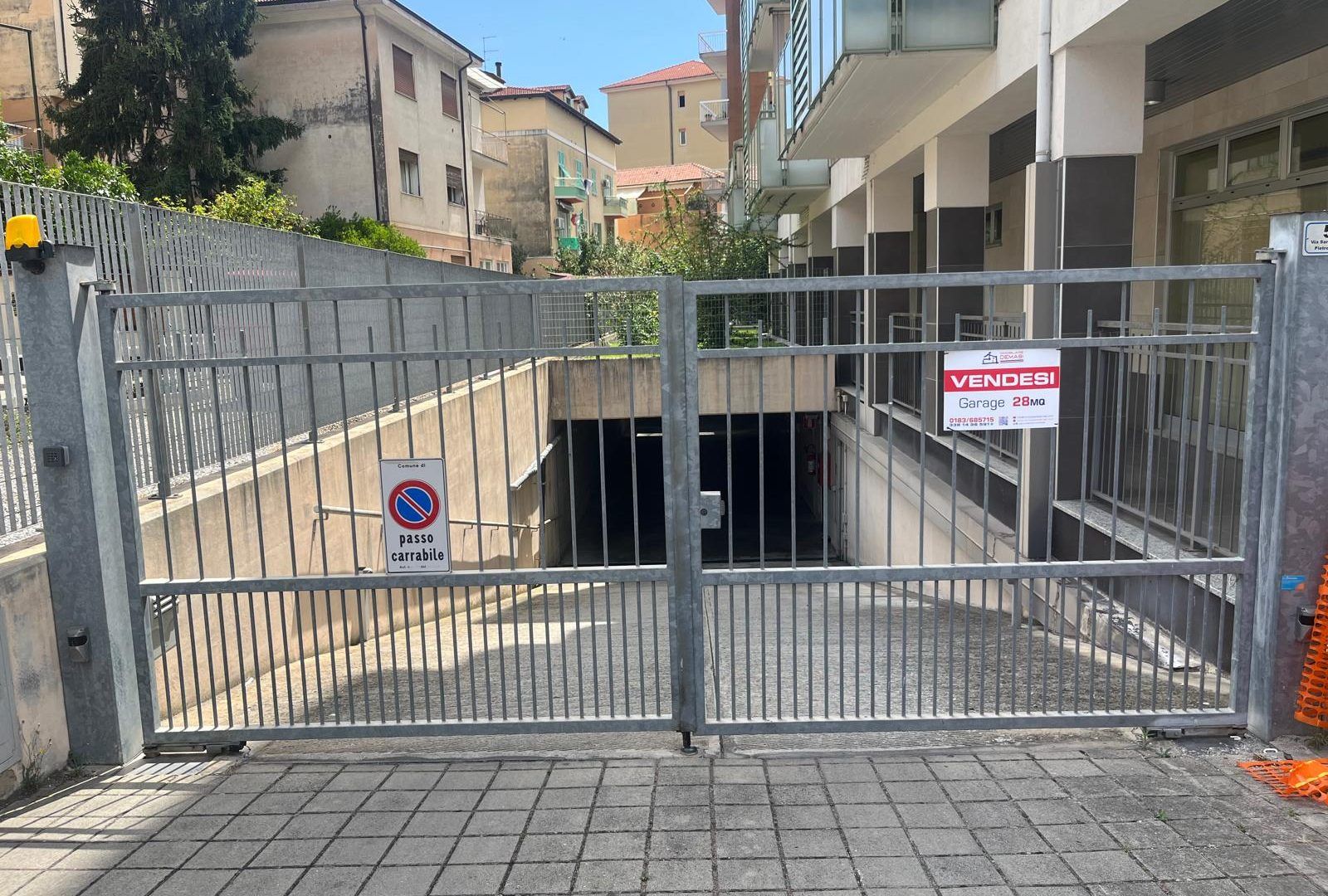 Garage in Vendita – Imperia, Via San Pio da Pietrelcina 9